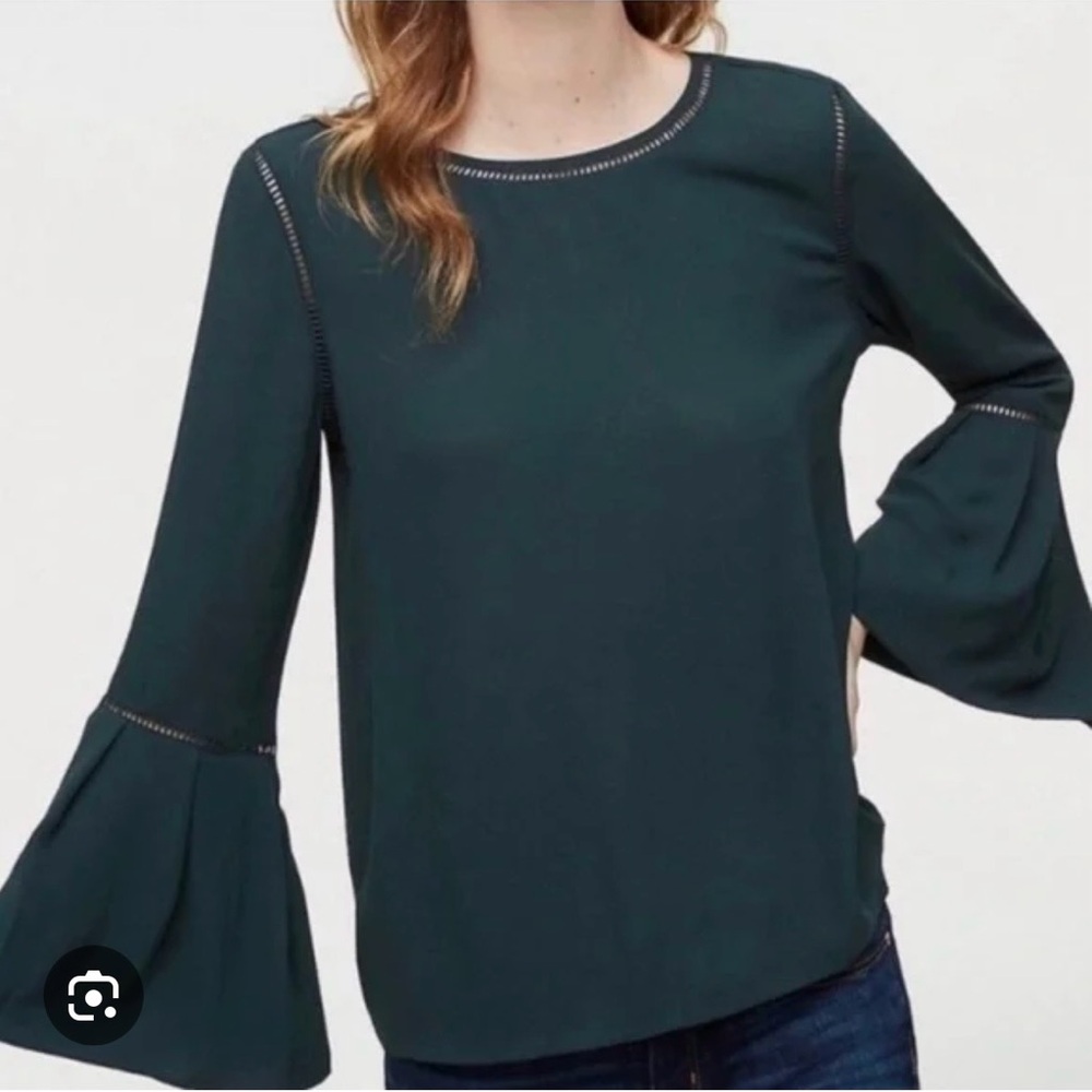 LOFT Hunter Green Bell Sleeve Blouse – Size Medium